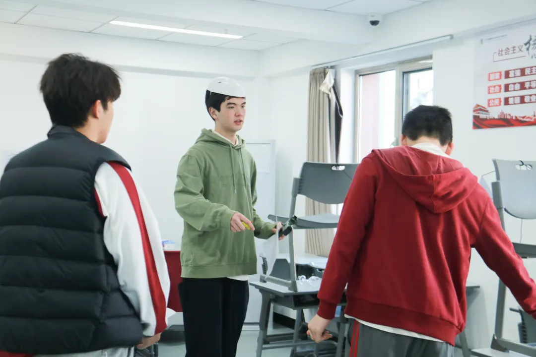 1765435728298486.png 1765435728298486.png