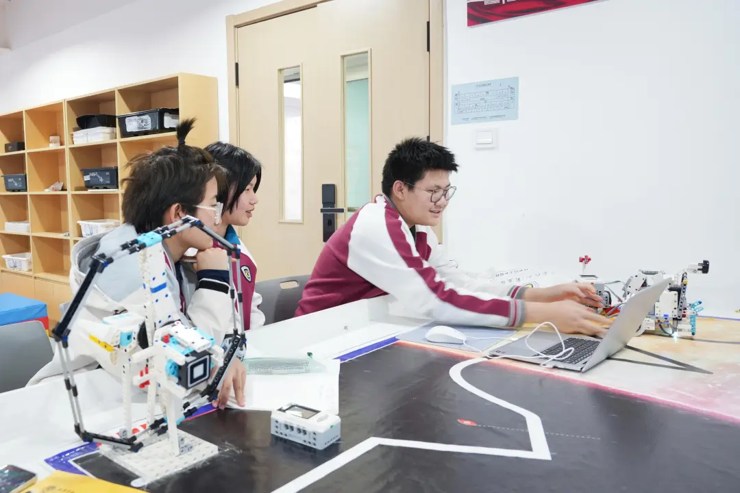 1774938426923455.png 1774938426923455.png